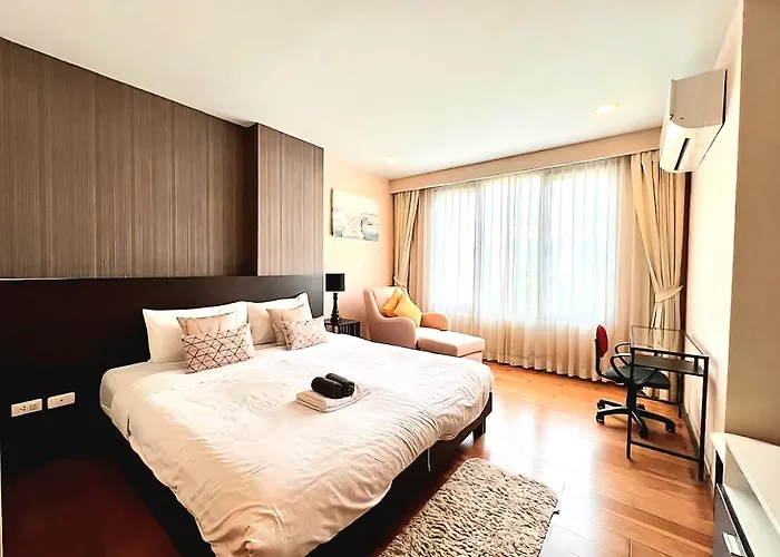 World Mahanakhorn Travel Hotel 3*