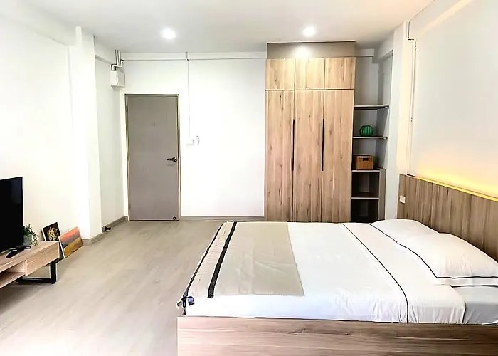 World Mahanakhorn Travel Hotel